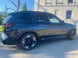BMW iX3 2023