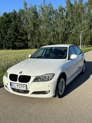 BMW 3 Series E90/E91/E92/E93 318i 2011