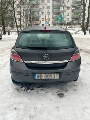 Opel Astra H 1.6 2011