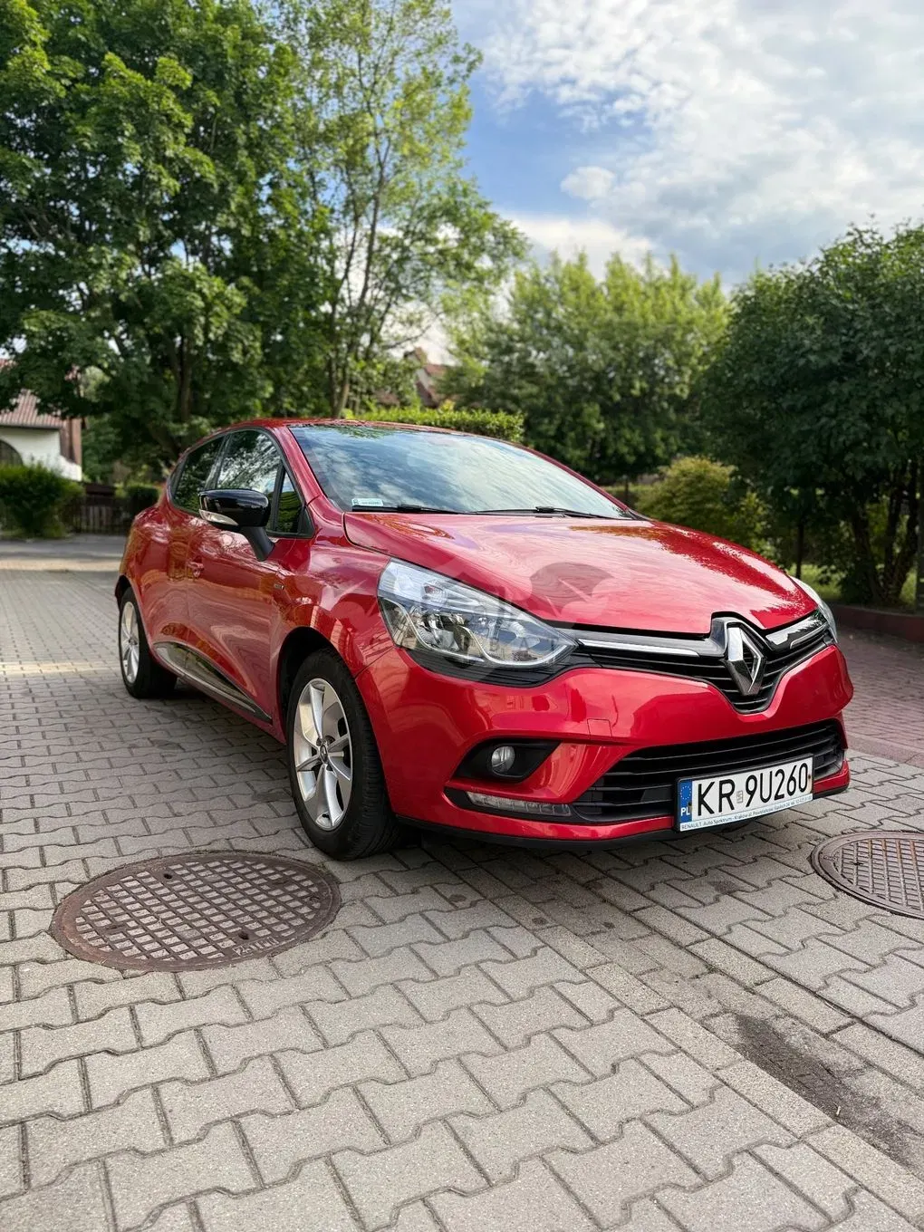 Renault Clio IV 1.2 Energy TCe Limited 2016