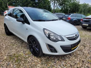 Opel Corsa D 1.4 16V EcoFLEX Start-Stop Color Edition 2013