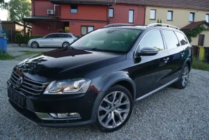 Volkswagen Passat B7 2.0 TDI 4Mot Highline DSG 2013