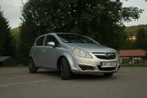 Opel Corsa D 1.4 16V Enjoy 2009