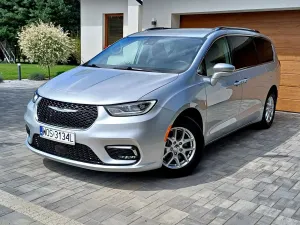 Chrysler Pacifica 2023