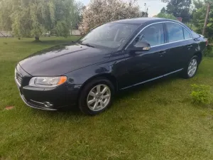 Volvo S80 II 2.0T Summum 2010