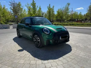 Mini Cooper John Works Trim 2023