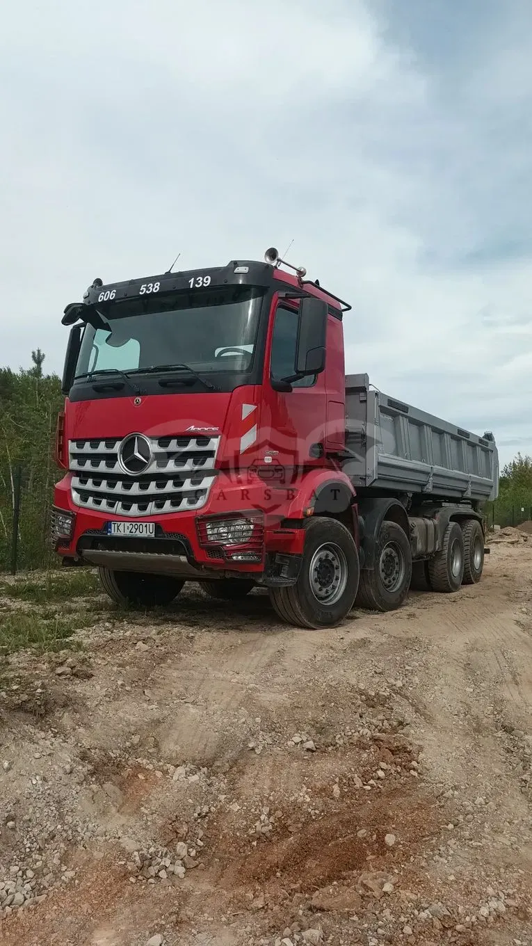 Mercedes-Benz Arocs 2015