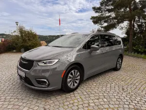 Chrysler Pacifica 2021