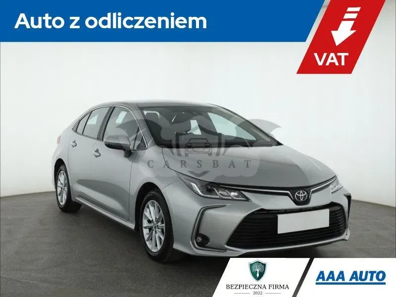 Toyota Corolla Seria E16 2022