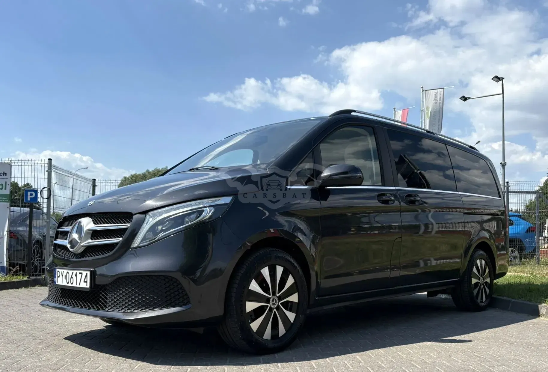 Mercedes-Benz V II 300 d 4-Matic Avantgarde 9G-Tronic (d³ugi) 2022