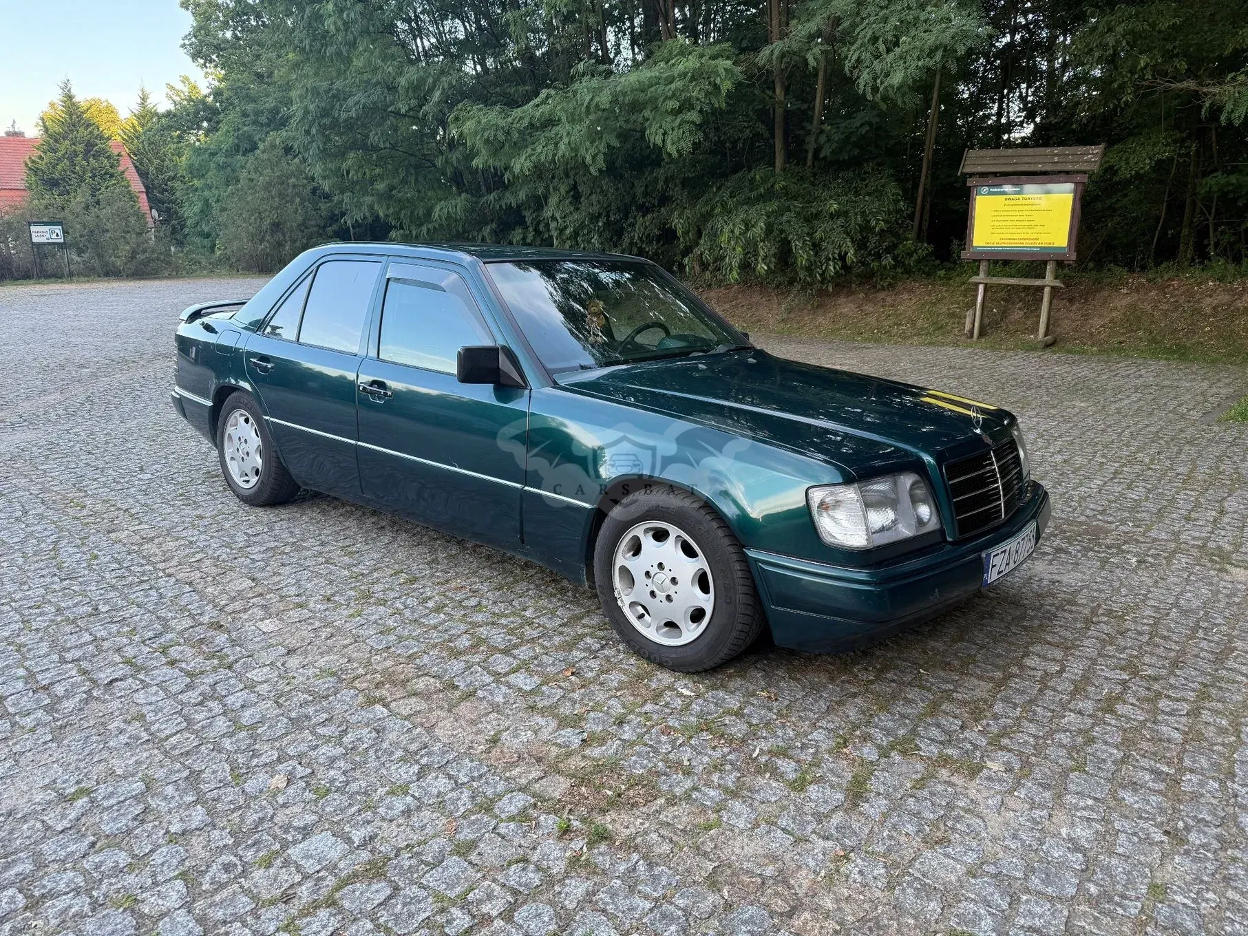 Mercedes-Benz E 1987