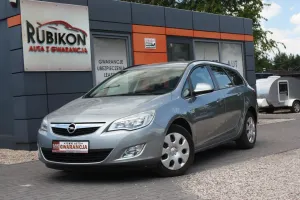 Opel Astra J 1.6 Automatik Innovation 2011