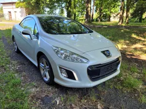 Peugeot 308 HDi FAP 110 Premium 2012
