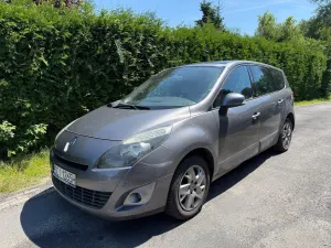 Renault Grand Scenic III 2011