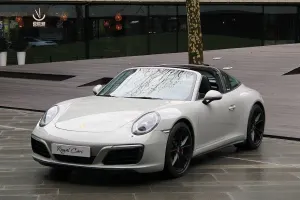 Porsche 911 991 Targa 4S PDK 2019