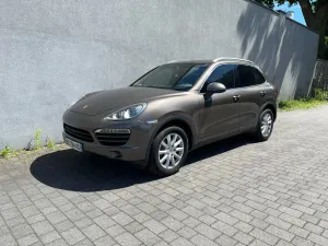 Porsche Cayenne II Platinum Edition 2010