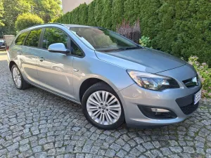 Opel Astra J 1.4 Turbo Edition Sport 2014