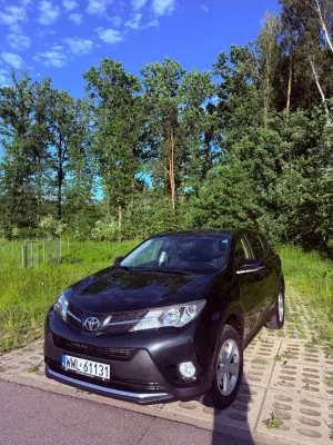 Toyota Rav4 IV 2.0 D-4D Premium 4x2 2013