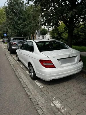 Mercedes-Benz C W204 180 7G-TRONIC 2012