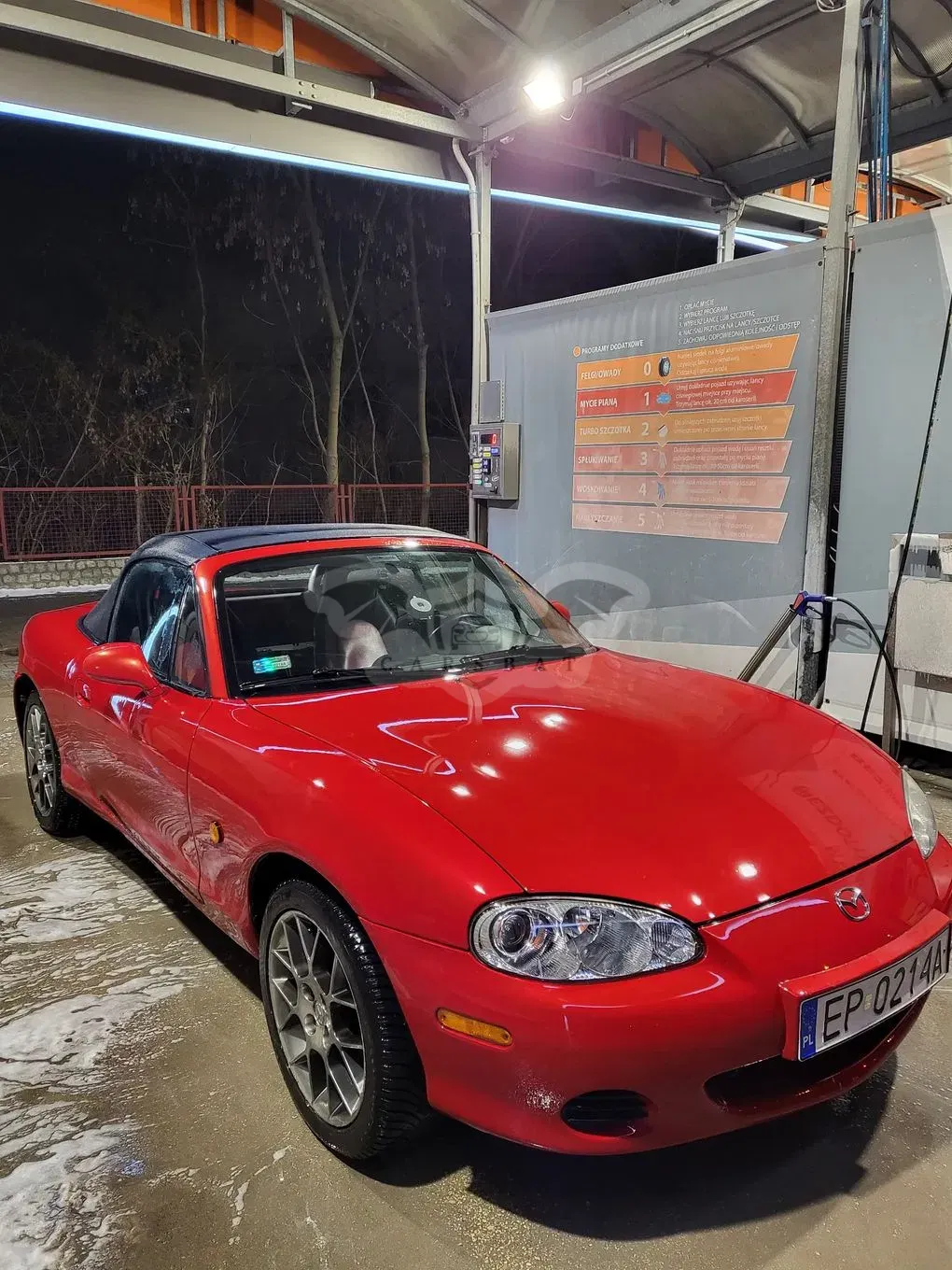 Mazda MX-5 (Miata) ver-1-6-16v 2004