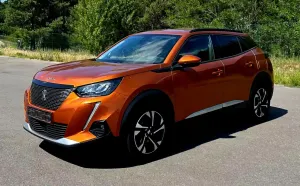 Peugeot 2008 II PureTech 130 EAT8 Allure Pack 2021