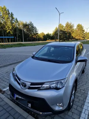 Toyota Rav4 IV 2.0 D-4D Premium 2015
