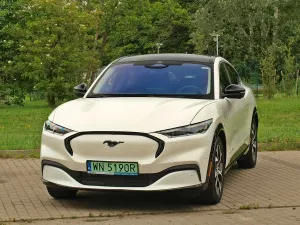 Ford Mustang Mach-E PREMIUM 2021