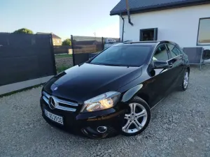 Mercedes-Benz A W176 180 (BlueEFFICIENCY) Urban 2013
