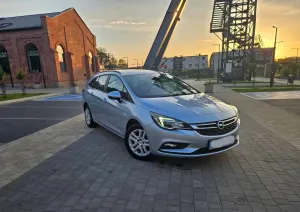 Opel Astra K 1.0 Turbo Start/Stop 120 Jahre 2019