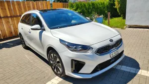 Kia Ceed III 1.6 GDI PHEV L Business Line DCT 2020