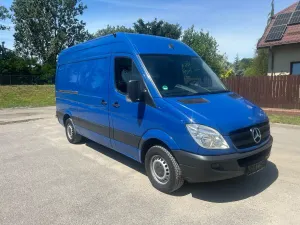 Mercedes-Benz Sprinter 2013