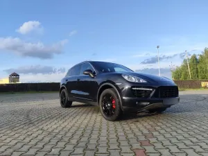 Porsche Cayenne II Diesel Platinum Edition 2012