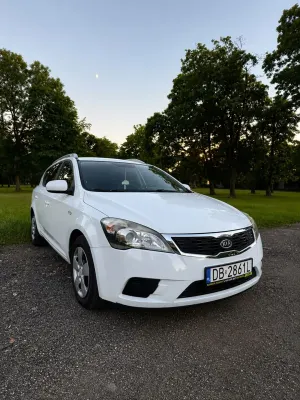 Kia Ceed I 1.4 CVVT Attract 2010