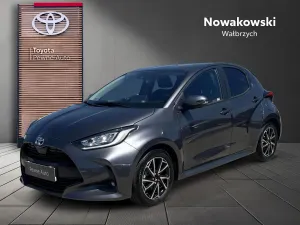 Toyota Yaris IV Hybrid 1.5 Comfort 2023