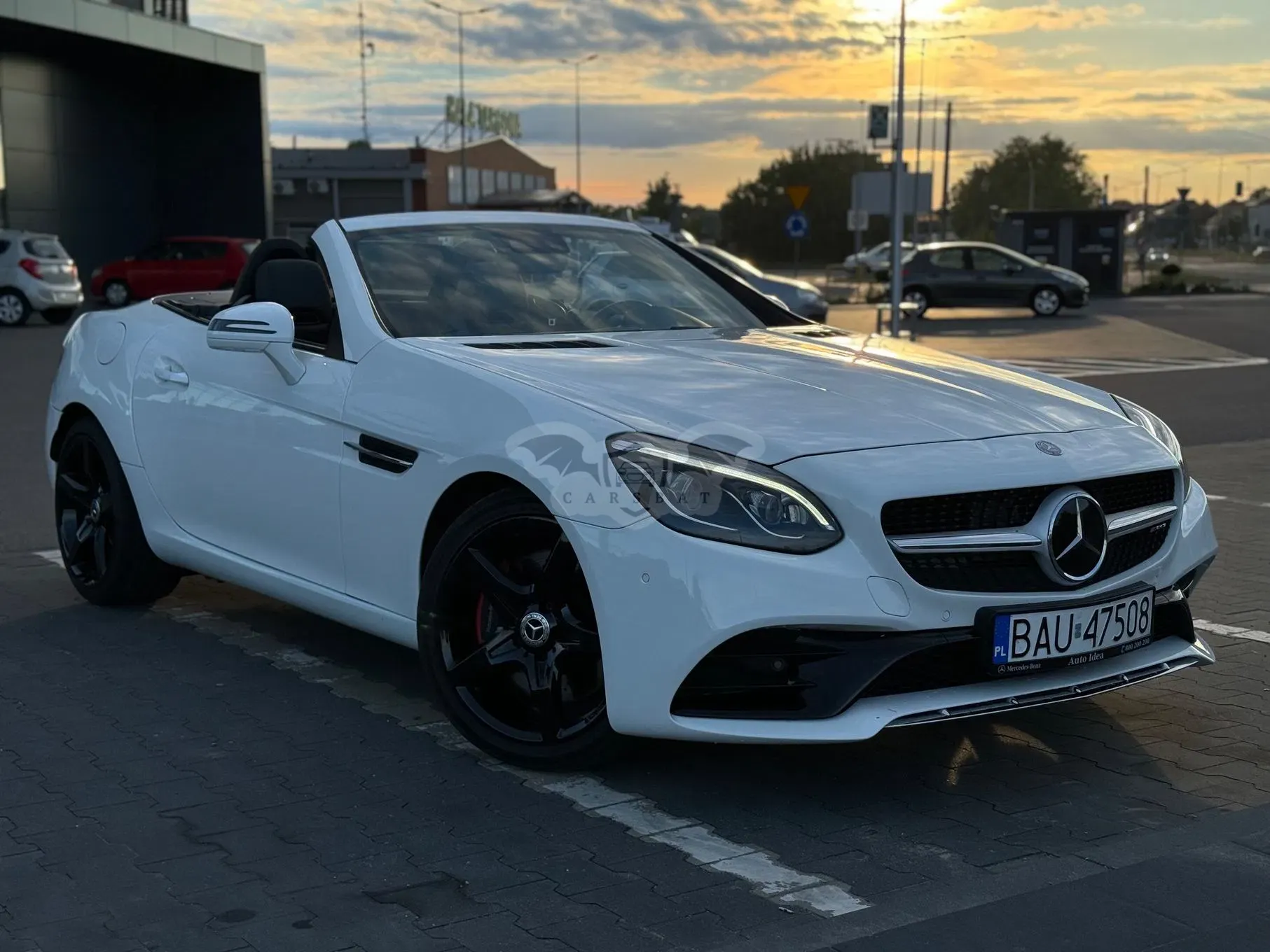 Mercedes-Benz SLC 200 9G-TRONIC 2016