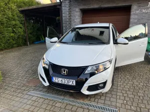 Honda Civic IX 1.8i-VTEC Comfort 2015