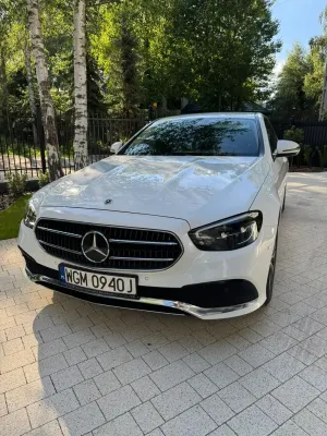 Mercedes-Benz E W213 220 d Avantgarde 2021