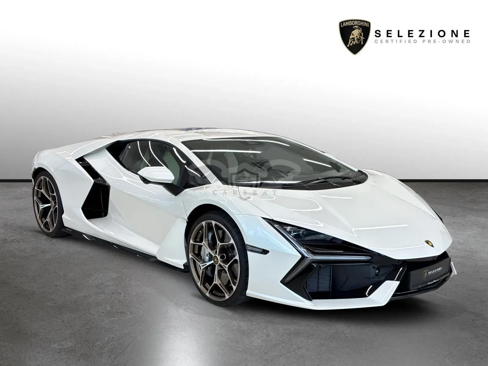 Lamborghini Revuelto 2024