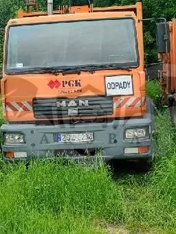 Man  śmieciarka 2001