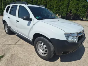Dacia Duster I 1.6 16V 105 4x2 Laureate 2013