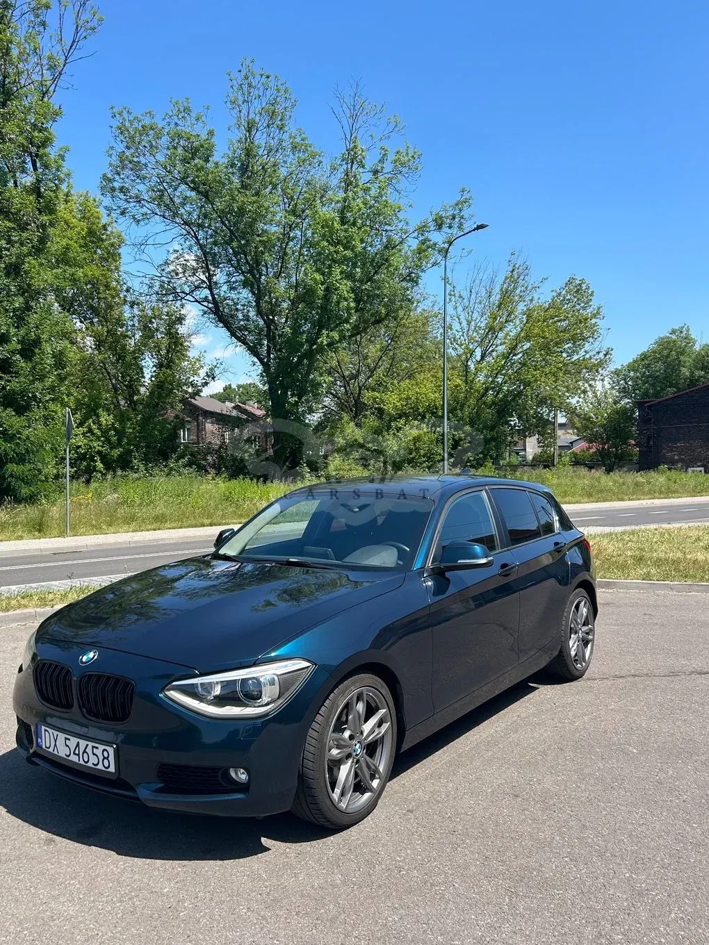BMW 1 Series F20/F21 118i 2011