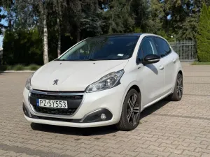 Peugeot 208 I (2012-2019) PureTech 110 Stop & Start Tech Edition 2016