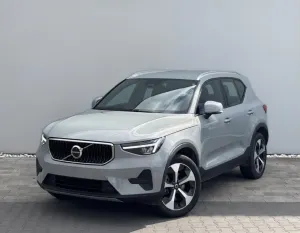 Volvo XC40 B3 Plus Dark 2026