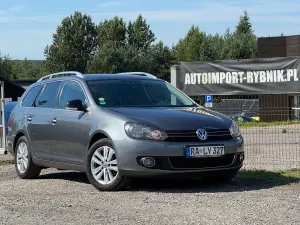 Volkswagen Golf VI 1.6 TDI DPF Style 2011