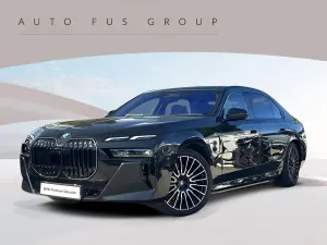 BMW 7 Series G70 750e PHEV xDrive M Sport sport 2024