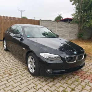 BMW 5 Series F10/F11 520d Modern Line 2011