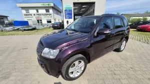 Suzuki Grand Vitara II 2.0 De Luxe 2010