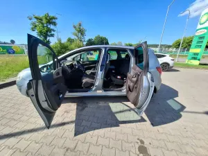 Opel Meriva II 1.4 T Essentia 2010