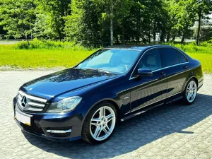 Mercedes-Benz C W204 2011