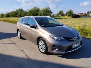 Toyota Auris II 1.6 Premium Comfort 2014
